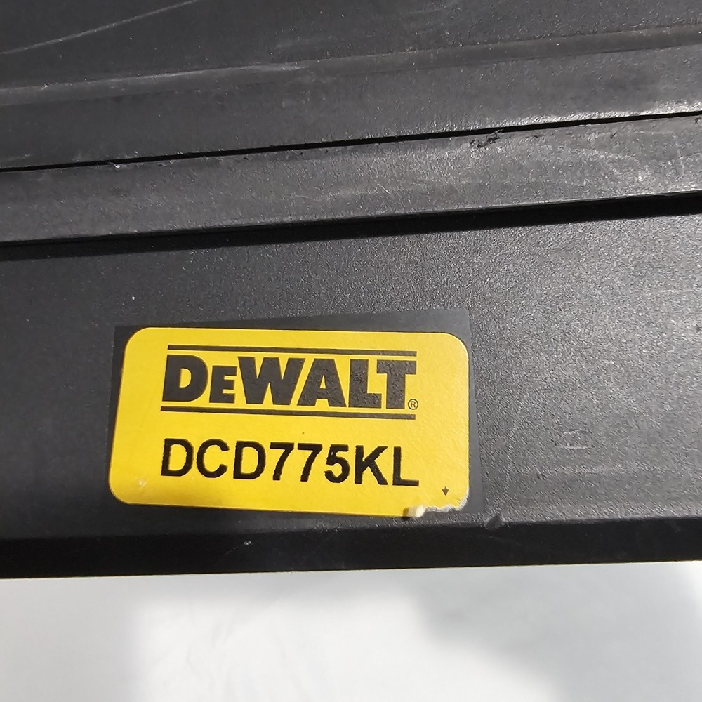 DeWalt DCD 775KL Hard Tool Carrying Case Black Plastic. Case Only. - Picture 3 of 5